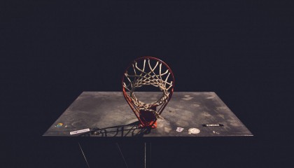 开云体育-F1街道赛焦点战，爱尔兰收割那不勒斯，一场超越赛道的文化征服