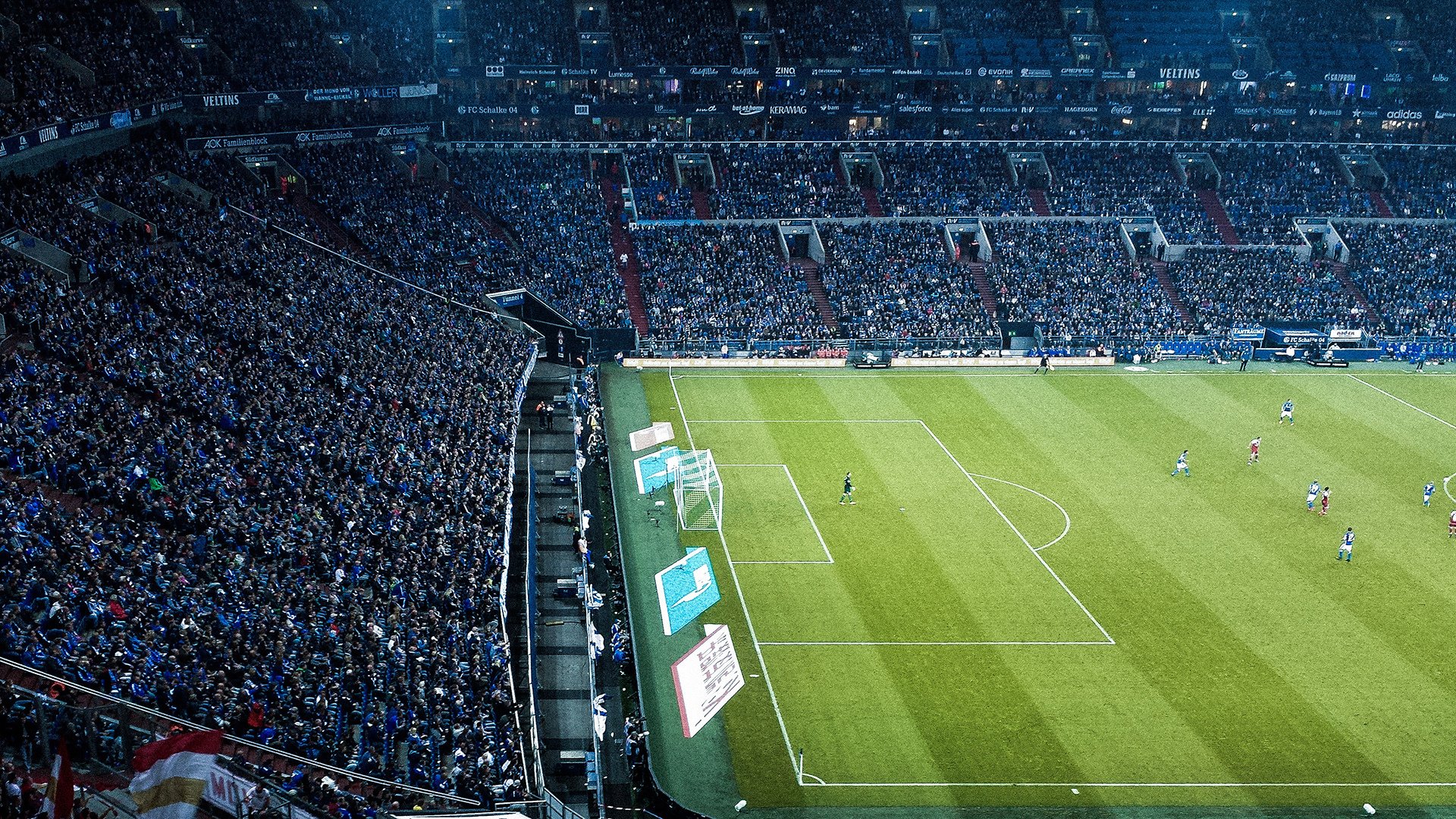 欧冠淘汰赛之夜，加维全程高能输出，诠释何为燃烧型中场