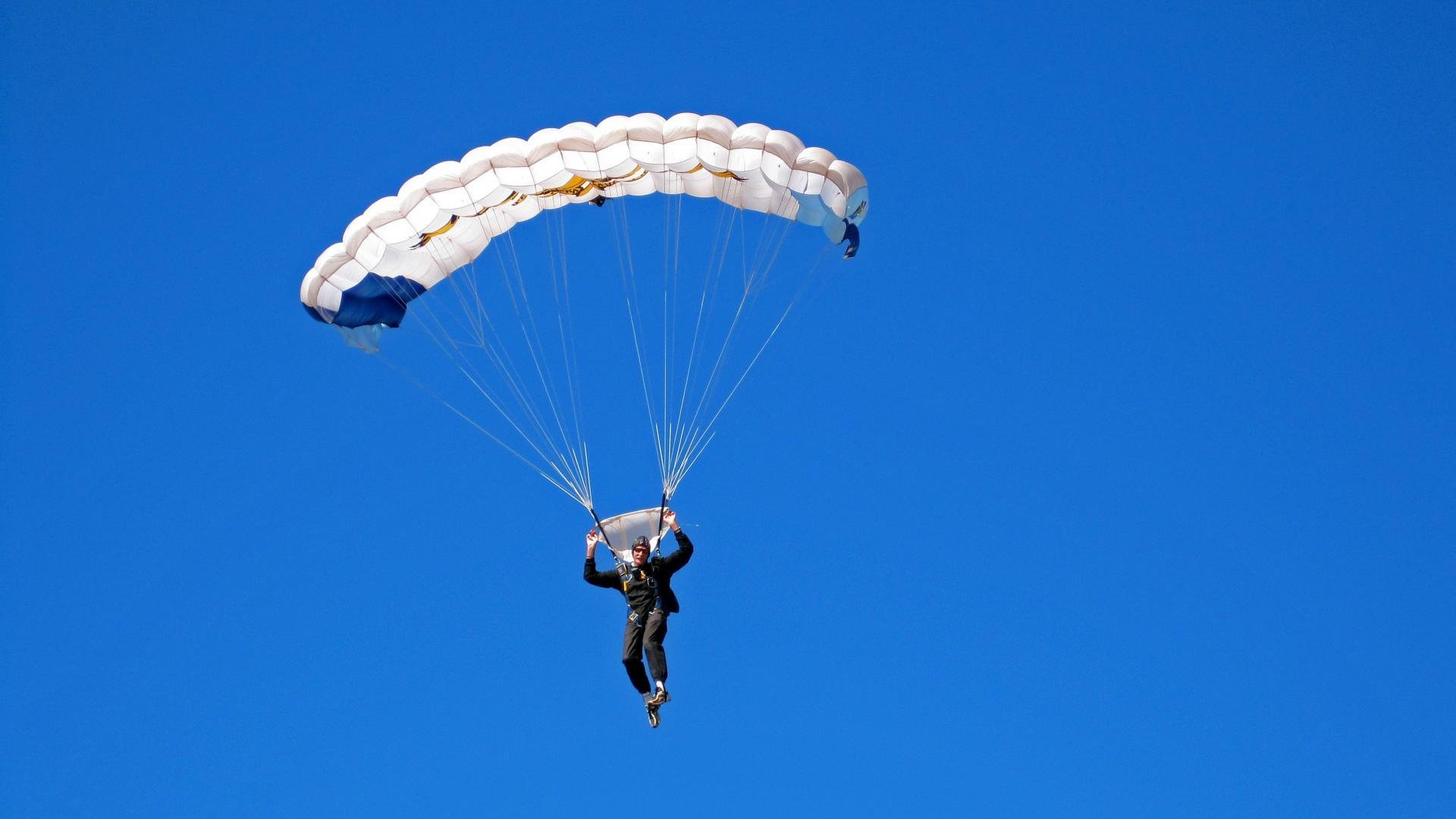 约基奇完成自我救赎，开拓者带走老鹰，当胜利成为最锋利的双刃剑